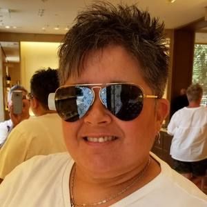 Meet your Posher, Tracy